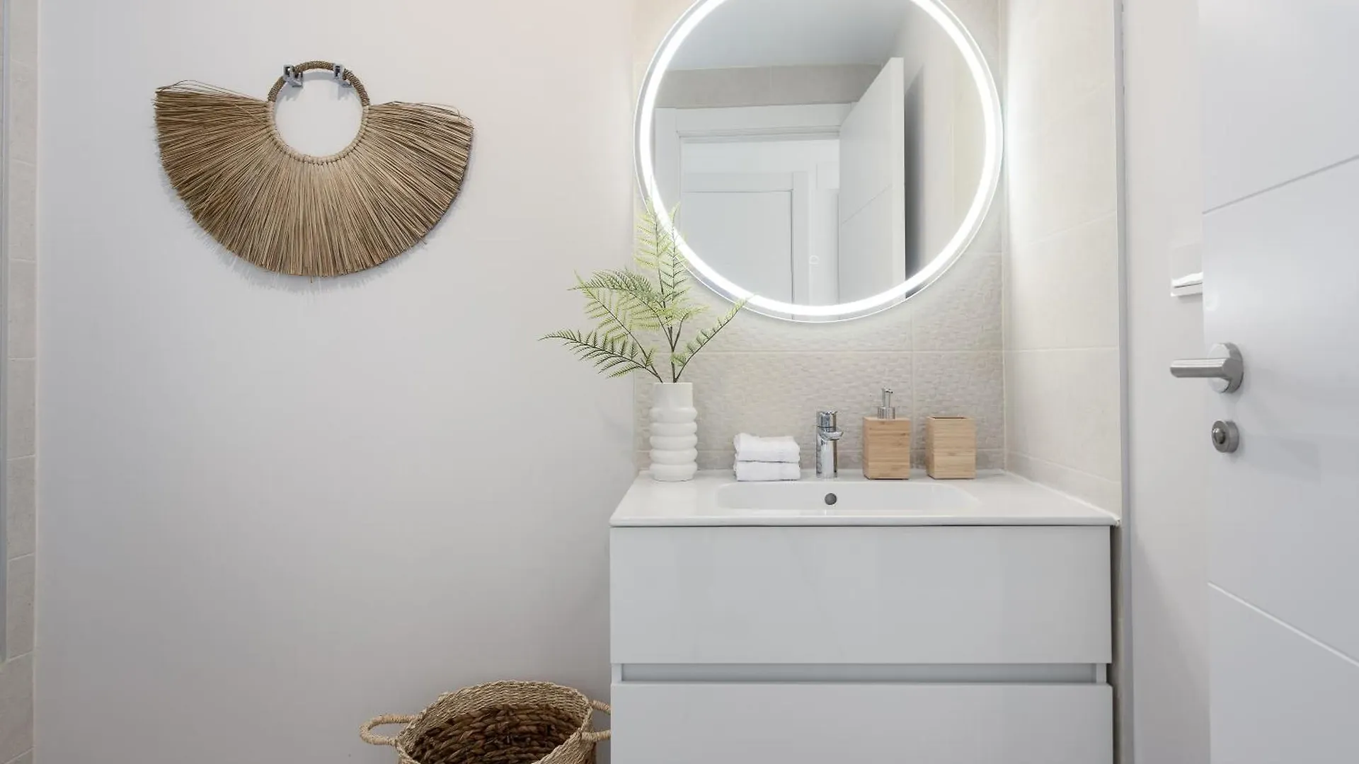 Apartment Casa Bahia Bliss At One80 Suites, Estepona