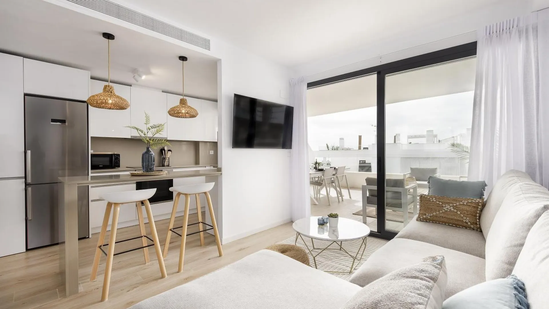 Casa Bahia Bliss At One80 Suites, Estepona Apartment
